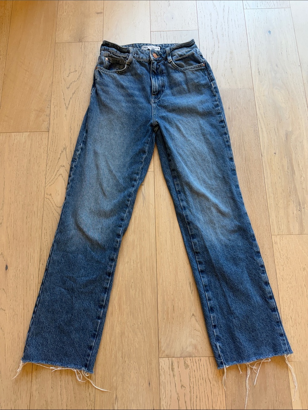Zara Women's Wide Leg Jeans in Washed Blue 2